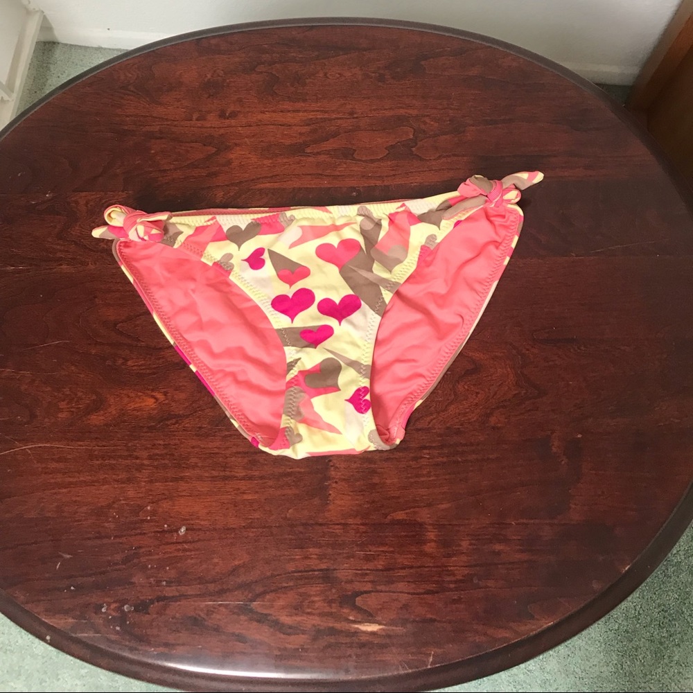 Bikini bottom